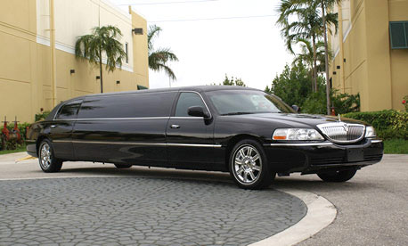 St Petersburg Black Lincoln Limo 